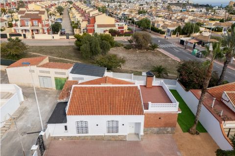 Villa a Torrevieja, Alicante, Torrevieja - € 469.000 | Ref: 230-SI-003772 - foto 33
