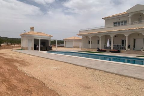 Villa i Pinoso, Alicante, Pinoso - € 611.000 | Ref: MLS94681W - foto 4