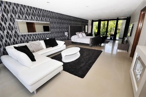 Villa a Benahavis, Malaga, Benahavis - € 5.000/mes | Ref: MLS88668B - foto 19