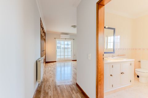 Villa i Cascais, Lisbon, Cascais - € 2.300.000 | Ref: KWPT-026030 - foto 35