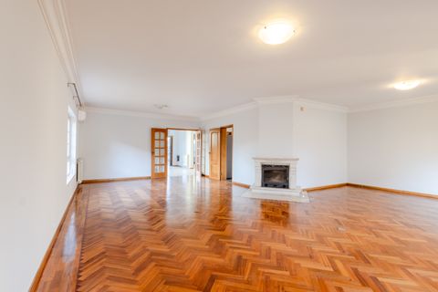Villa i Cascais, Lisbon, Cascais - € 2.300.000 | Ref: KWPT-026030 - foto 26