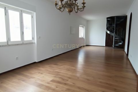 Villa i Almada, Setubal, Almada - € 1.100.000 | Ref: C0431-00780 - foto 7