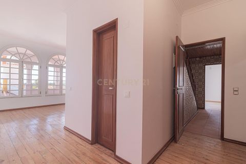 Villa i Almada, Setubal, Almada - € 1.100.000 | Ref: C0431-00780 - foto 33