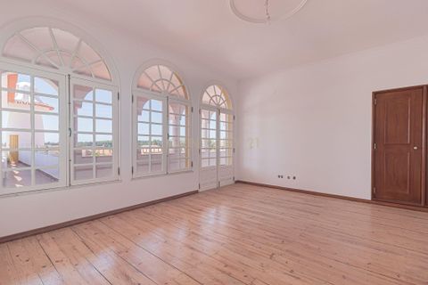 Villa i Almada, Setubal, Almada - € 1.100.000 | Ref: C0431-00780 - foto 37