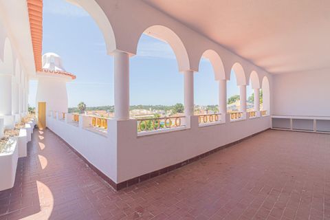 Villa i Almada, Setubal, Almada - € 1.100.000 | Ref: C0431-00780 - foto 4