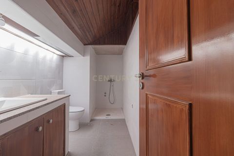 Villa i Almada, Setubal, Almada - € 1.100.000 | Ref: C0431-00780 - foto 46