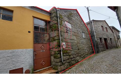 Villa a Queiriz, Guarda, Queiriz - € 40.000 | Ref: 257/ 2025 - foto 3