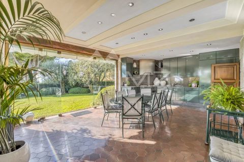 Villa i Nice, Alpes-Maritimes, Nice - € 2.480.000 | Ref: MZINC416 - foto 5