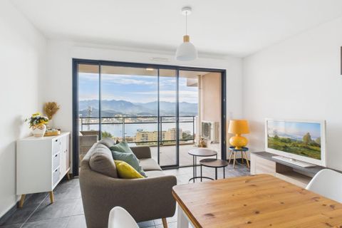Lejlighed i Ajaccio, Corse-du-Sud, Ajaccio - € 250.000 | Ref: VA12849-MAXIMMO - foto 1