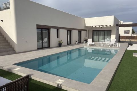 Villa in Algorfa, Alicante, Algorfa - € 899.000 | Ref: CSPH-37155 - foto 2