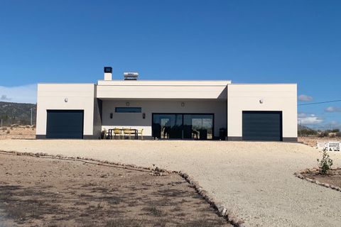 Villa i Pinoso, Alicante, Pinoso - € 389.000 | Ref: DMHL6001 - foto 5