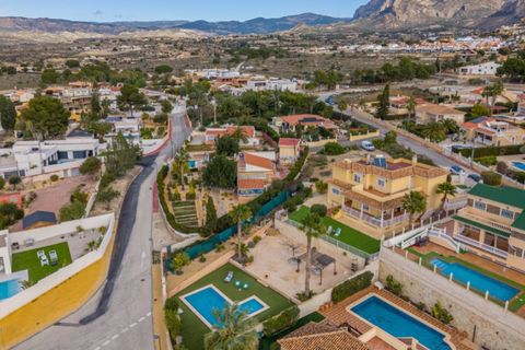 Villa a Busot, Alicante, Busot - € 629.000 | Ref: R5296624 - foto 39