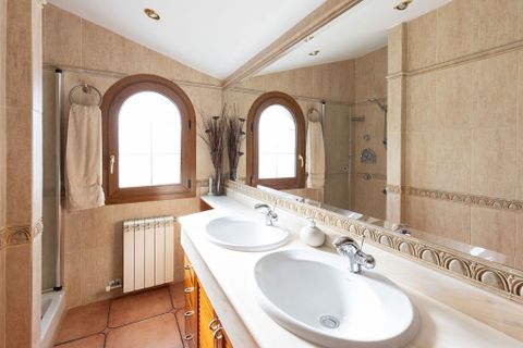 Villa a Argentona, Barcelona, Argentona - € 895.000 | Ref: KBMN477 - foto 24