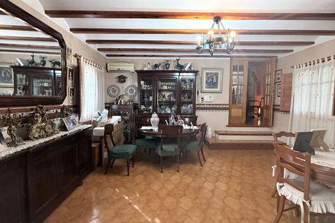 Villa i Vilamarxant, Valencia, Vilamarxant - € 270.000 | Ref: 63682a27-a331-4d07-a - foto 1