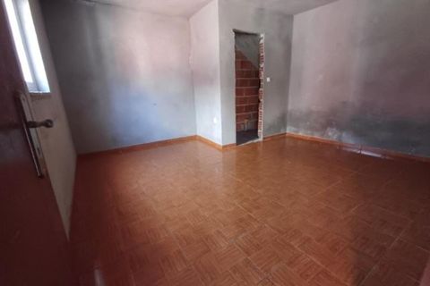 Villa a Valpacos, Vila Real, Valpacos - € 25.000 | Ref: DRS_IK587/12758 - foto 3