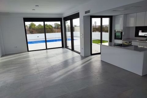 Villa i Finestrat, Alicante, Finestrat - € 650.000 | Ref: NO5758 - foto 16