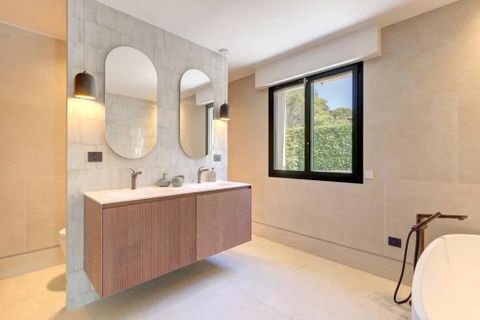 Villa i Mougins, Alpes-Maritimes, Mougins - € 3.990.000 | Ref: HH-16059254 - foto 15