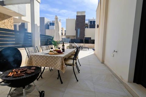 Villa i Cabo Roig, Alicante, Cabo Roig - € 499.950 | Ref: LMCD-74546 - foto 14
