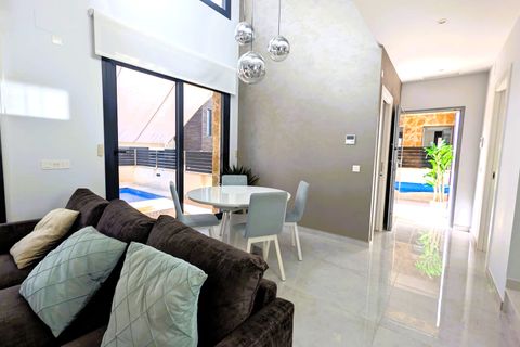 Villa i Cabo Roig, Alicante, Cabo Roig - € 499.950 | Ref: LMCD-74546 - foto 21