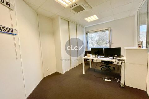 L'establiment comercial a Bron, Rhone, Bron - € 8.583/mes | Ref: 86701758 - foto 8