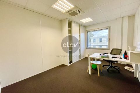 L'establiment comercial a Bron, Rhone, Bron - € 8.583/mes | Ref: 86701758 - foto 10
