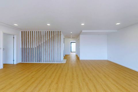 Byhus i Loures, Lisbon, Loures - € 1.060.000 | Ref: 58918 - foto 25