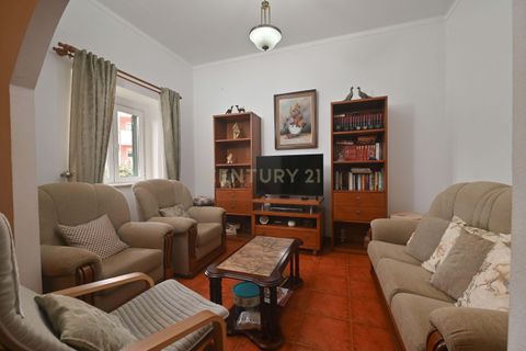 Villa i Carnaxide, Lisbon, Carnaxide - € 965 000 | Ref: C0212-04274 - foto 2