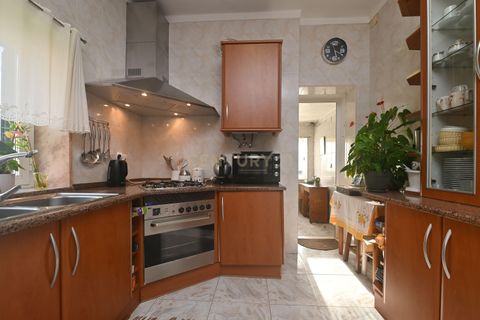Villa i Carnaxide, Lisbon, Carnaxide - € 965 000 | Ref: C0212-04274 - foto 21