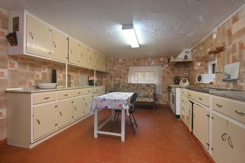 Villa i Carnaxide, Lisbon, Carnaxide - € 965 000 | Ref: C0212-04274 - foto 31