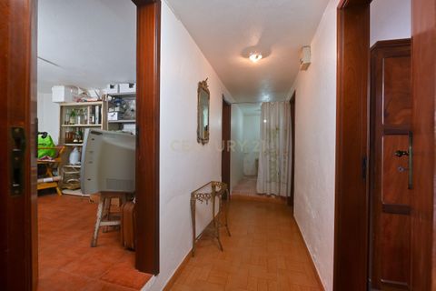 Villa i Carnaxide, Lisbon, Carnaxide - € 965 000 | Ref: C0212-04274 - foto 32