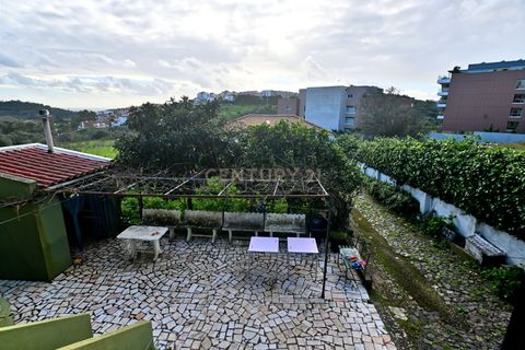 Villa i Carnaxide, Lisbon, Carnaxide - € 965 000 | Ref: C0212-04274 - foto 35