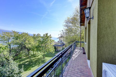 Villa i Tignale, Brescia, Tignale - € 589.000 | Ref: 33091031-95 - foto 32