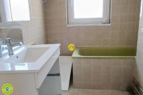 Villa en Commentry, Allier, Commentry - € 41.000 | Ref: 78CAL111064 - photo 5