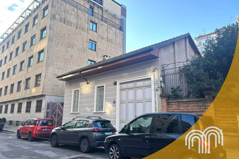 Villa i Torino, Turin, Torino - € 690.000 | Ref: mezzenile13 - foto 1