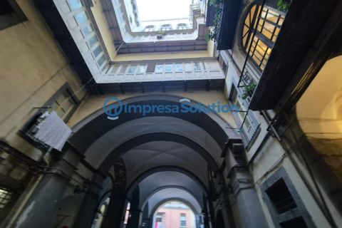 Leilighet i Naples, Naples, Naples - € 485 000 | Ref: stazione.a - foto 2