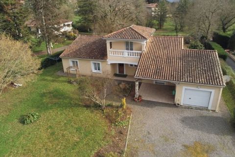 Villa i Confolens, Charente, Confolens - € 249.950 | Ref: r7413 - foto 2
