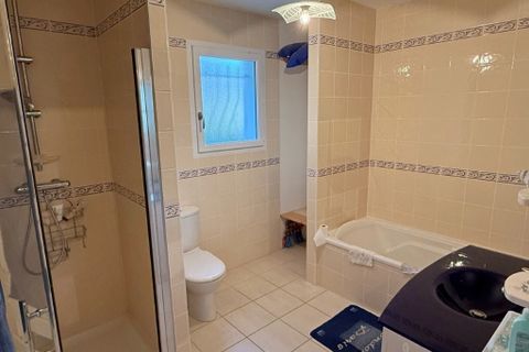 Villa i Confolens, Charente, Confolens - € 249.950 | Ref: r7413 - foto 21