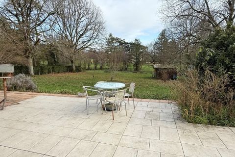 Villa i Confolens, Charente, Confolens - € 249.950 | Ref: r7413 - foto 30