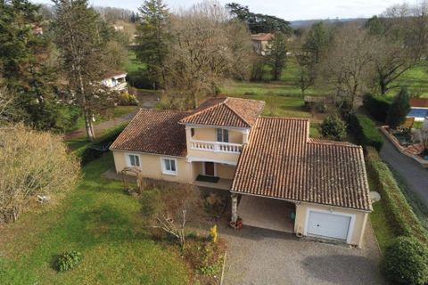 Villa i Confolens, Charente, Confolens - € 249.950 | Ref: r7413 - foto 32