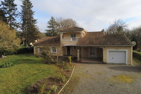 Villa i Confolens, Charente, Confolens - € 249.950 | Ref: r7413 - foto 35