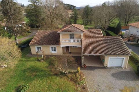 Villa i Confolens, Charente, Confolens - € 249.950 | Ref: r7413 - foto 36