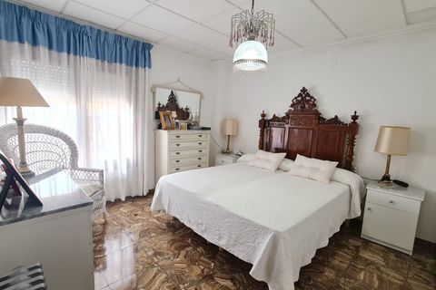 Stadthaus in Elda, Alicante, Elda - € 429.995 | Ref: AG19MLSC8405644 - Foto 11