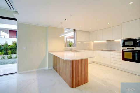 Villa i Sintra, Lisbon, Sintra - € 1.100.000 | Ref: MORTM014 - foto 11