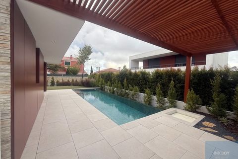 Villa in Sintra, Lisbon, Sintra - € 1.100.000 | Ref: MORTM014 - foto 43