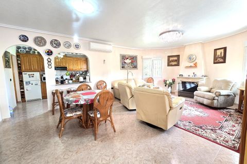Villa i Playa Flamenca, Alicante, Playa Flamenca - € 570.000 | Ref: 27-42-239-11-590/73898 - foto 6