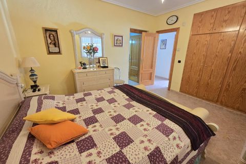 Villa i Playa Flamenca, Alicante, Playa Flamenca - € 570.000 | Ref: 27-42-239-11-590/73898 - foto 9