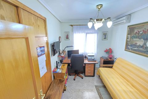Villa i Playa Flamenca, Alicante, Playa Flamenca - € 570.000 | Ref: 27-42-239-11-590/73898 - foto 15