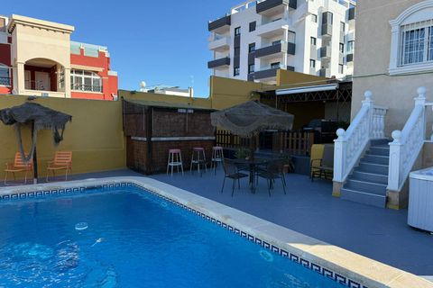Villa i Playa Flamenca, Alicante, Playa Flamenca - € 399.000 | Ref: mks5061 - foto 26