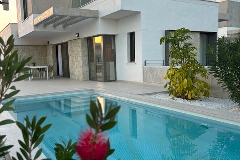 Villa i Finestrat, Alicante, Finestrat - € 895.000 | Ref: NBCB-59897 - foto 5