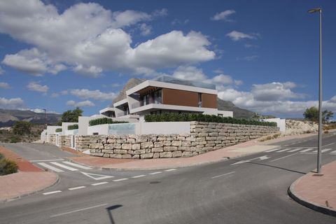Villa a Finestrat, Alicante, Finestrat - € 605.000 | Ref: NBCB-17225 - foto 5